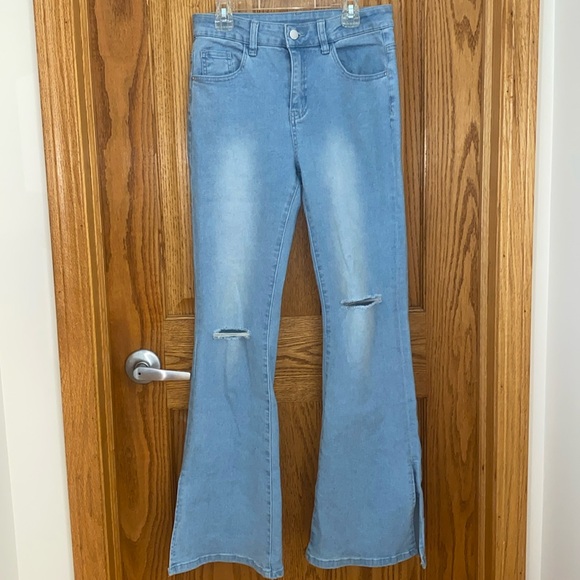 Flare jeans • light denim wash - Picture 1 of 10